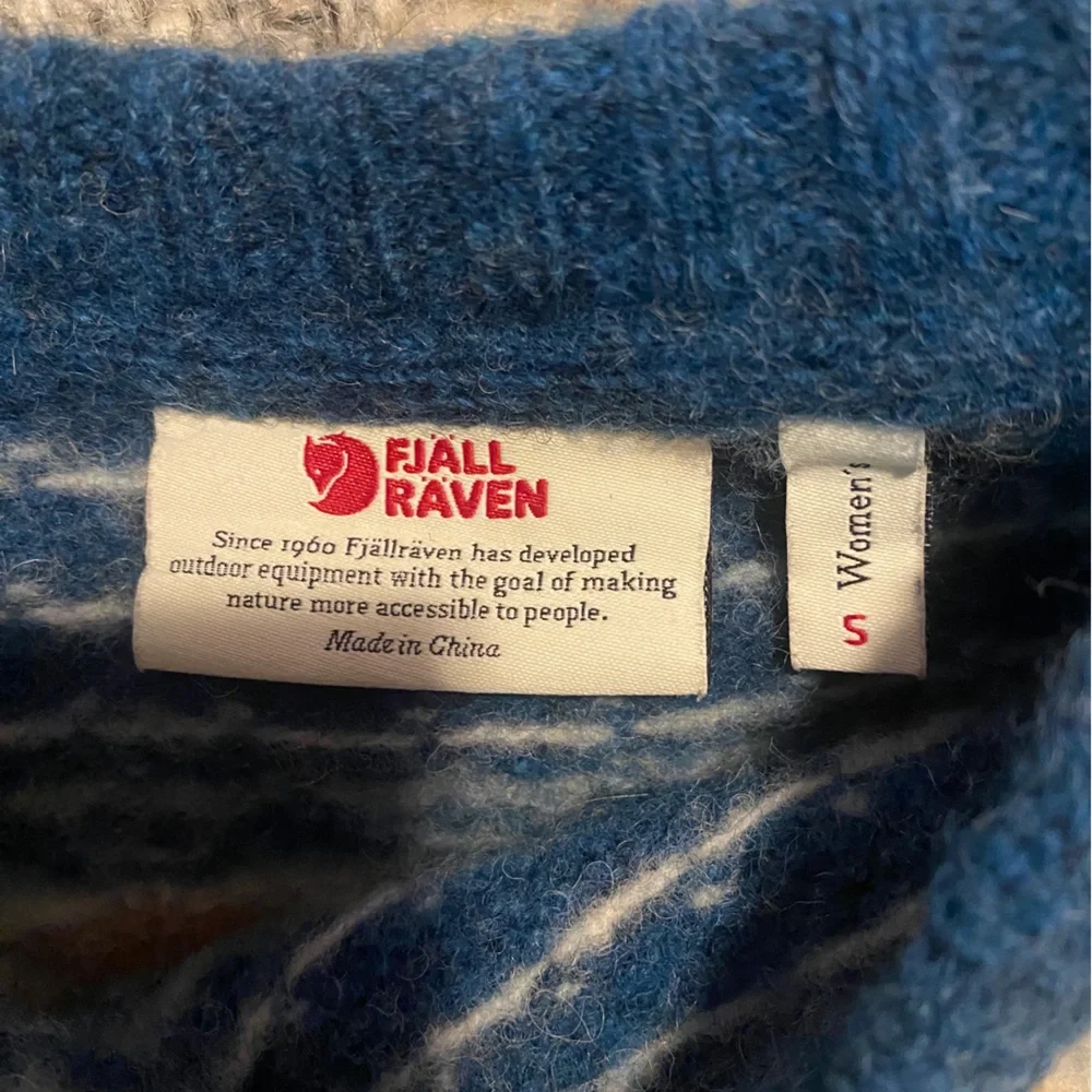 Fjallraven Ovik Cream and Blue Knit Wool Sweater Size Small See Description - Picture 8 of 8